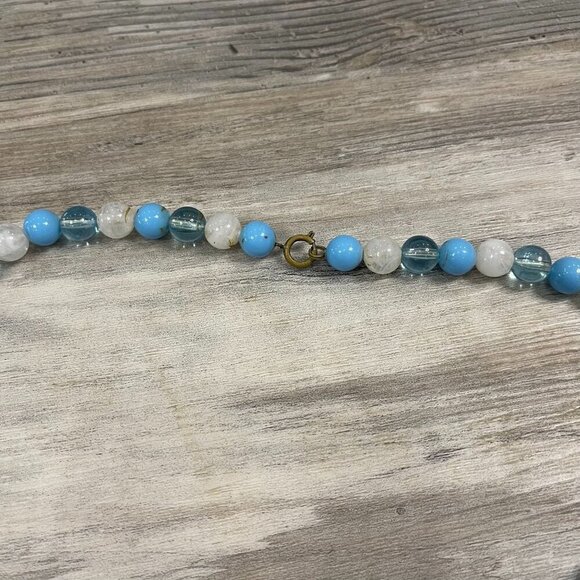 Vintage 1970s 70s Retro Blue Beaded Necklace 30" - Picture 2 of 3